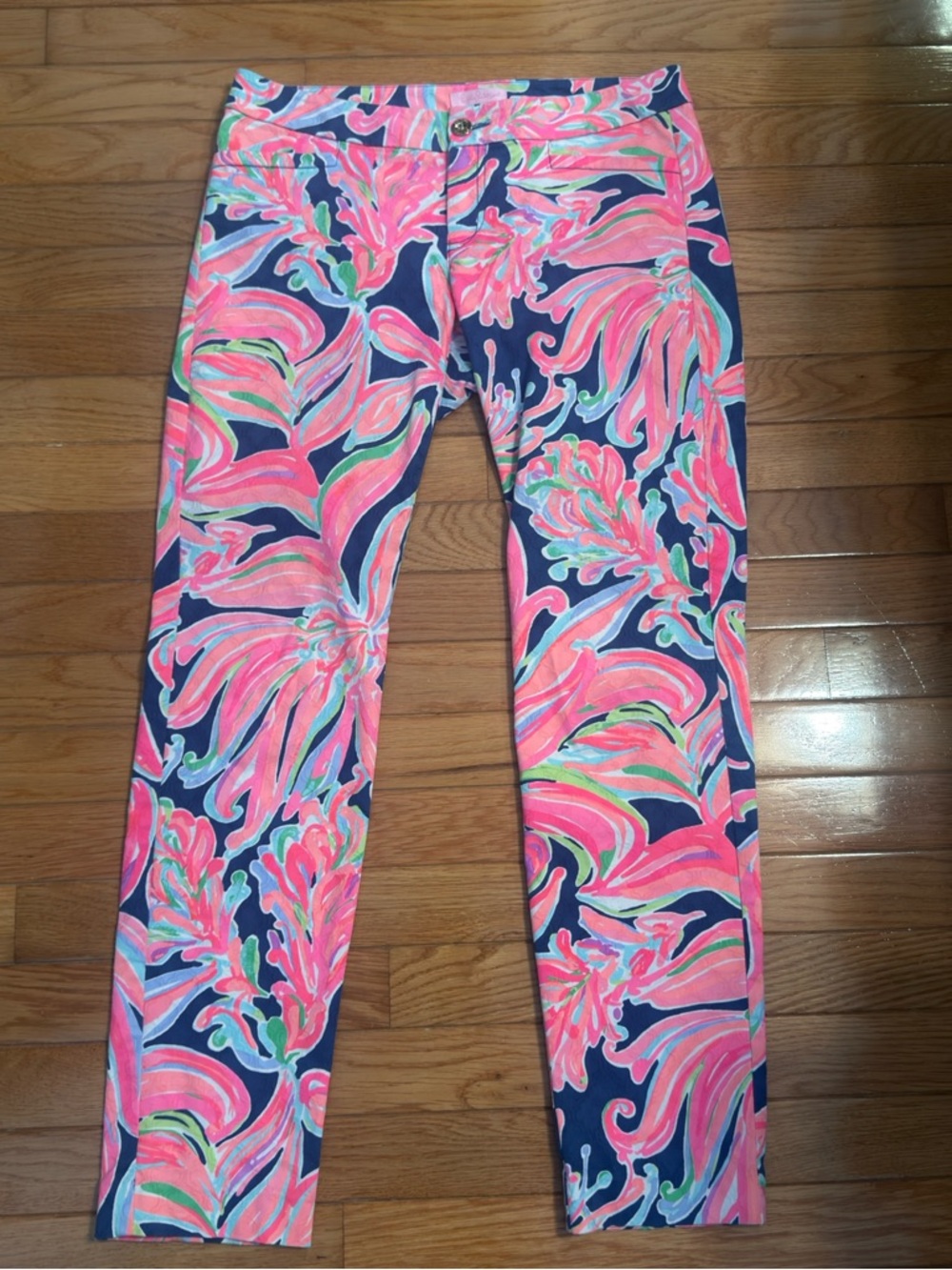 Lilly Pulitzer Kelly Ankle Pant. Bananas Flambé. Size 2